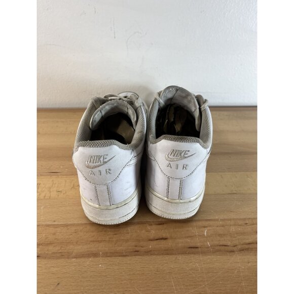 Nike Air Force 1 '07 Retro Low Shoes Men's Size 10 Triple White CW2288-111 - Picture 6 of 9